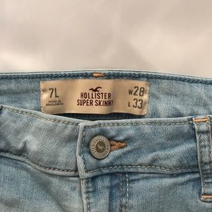 Hollister Jeans (Size 7L) Good condition!